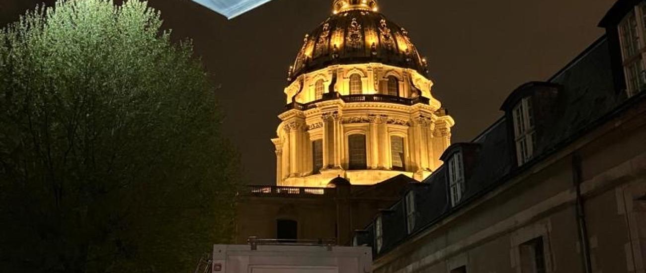 Wieża Eiffel nocą